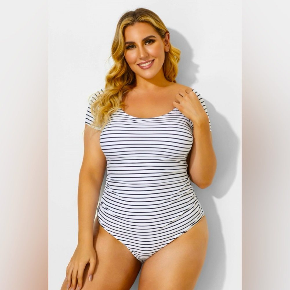 NWT MEET CURVE Black and White Stripes One Piece Swimsuit Size XL